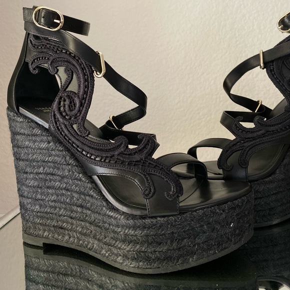 New versace espadrille wedges 37 7 $1,195 - Picture 4 of 8